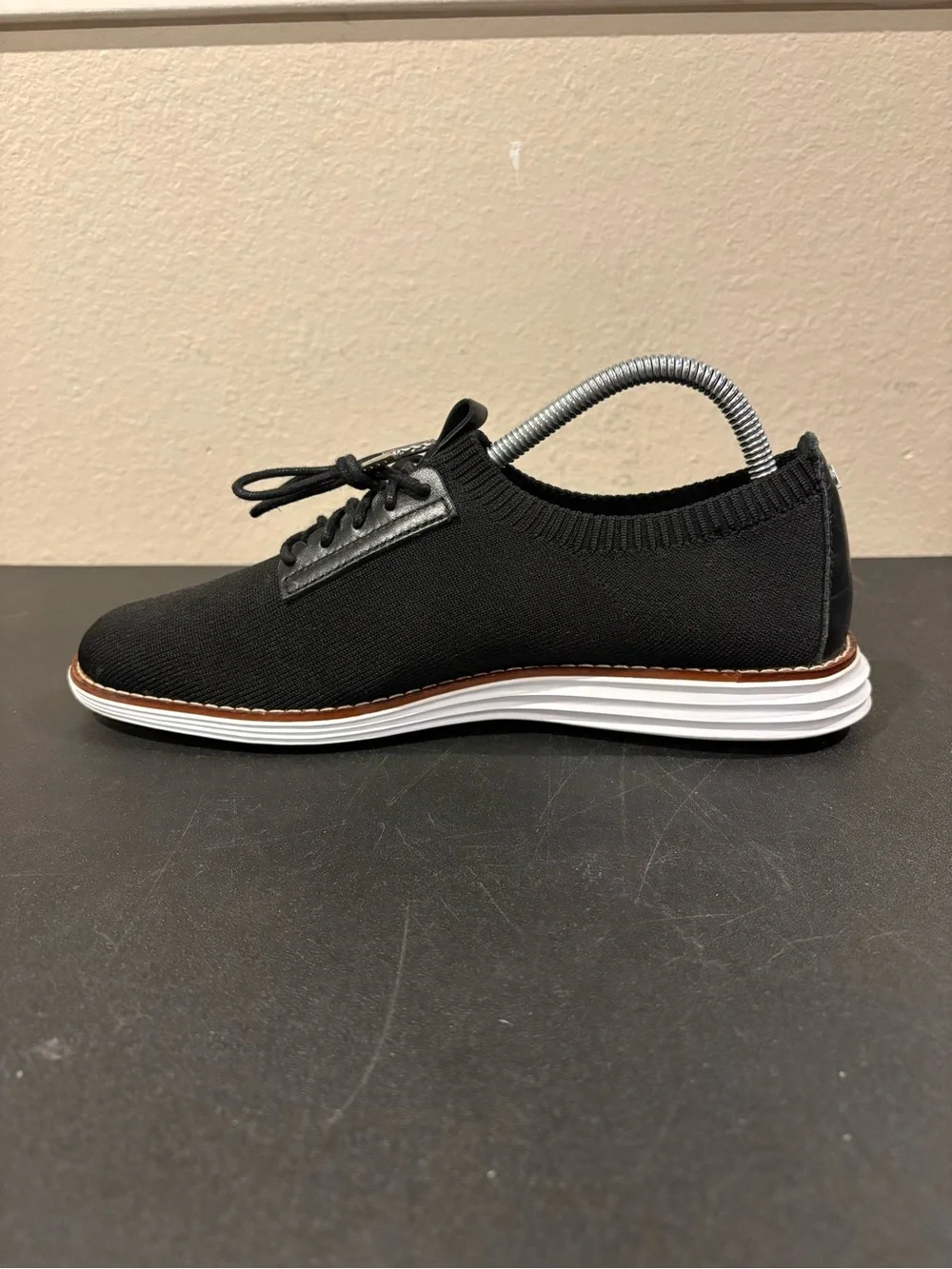 Cole Haan Original Grand Womens Sz 8.5 B Oxford Knit Shoes Black Casual Lace Up